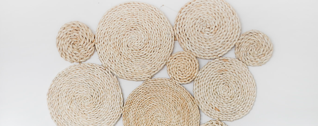 DIY Raffia Wall Decorations