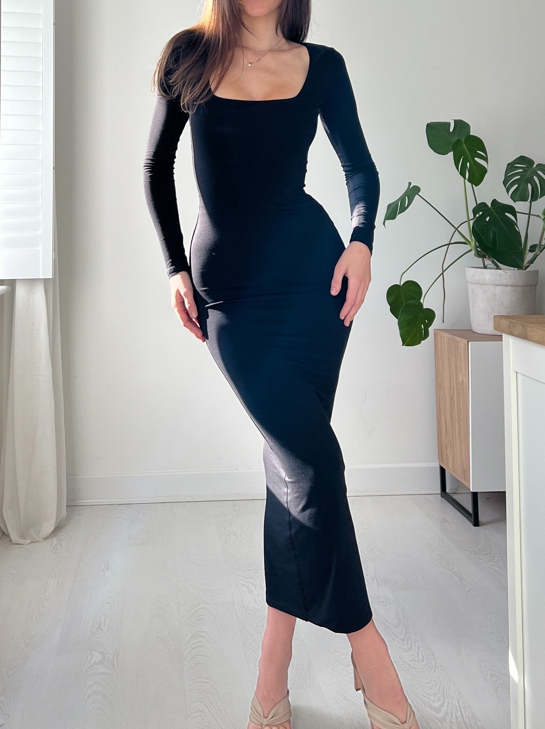 Black Ribbed Long Sleeve Midi Bodycon Dress | SilkFred US
